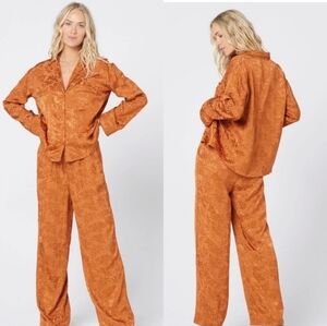 L Space In Your Dreams PJ Full Length Pajama Set Amber size Large